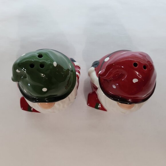 Santa Claus Style Gnome Salt & Pepper Shakers - Picture 5 of 8